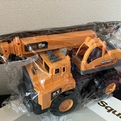 【新品】はたらく車　クレーン車　ミニカー