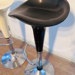 高さ調整可能　バーチェア2脚セットの画像