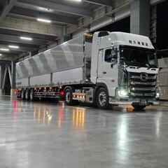 急募！大型トレーラー・大型トラック運転手の画像