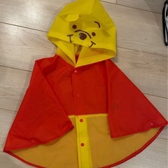 プーさんレインポンチョの画像