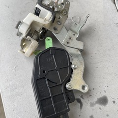 ドアロックアクチュエータ