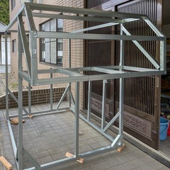 軽トラ用キッチンカーの骨組みの画像