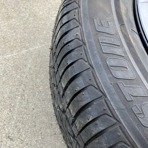 VICE CACE220 扁平タイヤ　265/40R/22 ランドクルーザー、FJクルーザー、ハイラックスサーフ VICE CACE220 扁平タイヤ 265/40R/22 ランドクルーザー、FJクルーザー