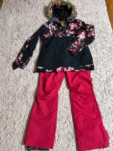 スノーウェア　ロキシー ROXY ロキシー　ジャケット&パンツ　2シーズンのみ使用