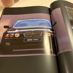 BMWの本とオマケ付きの画像