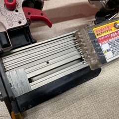 🌲 入荷【電動工具/大工道具】マックス高圧ピンネイラ HA-50P2【地域最大電動工具高価買取アールワン田川】の画像