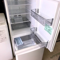 🇵🇹🇧🇷Vários refrigeradores, máquinas de lavar e um conjunto de eletrodomésticos🛒の画像