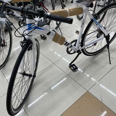 🚴未使用🚴700c🚴クロスバイク🚴ホワイト🚴6段階変速🚴NO.517