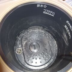 電気ポット　差し上げます。の画像