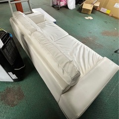 ソファ ホワイト 白 インテリアの画像