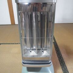 アラジン 遠赤外線グラファイトヒーター CAH-2G10A　20...
