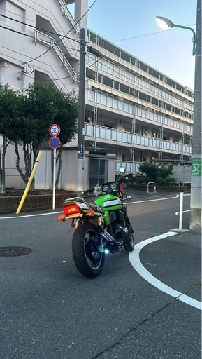 バイク ZRX400