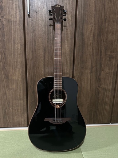 LAG Guitars Tramontaneアコースティックギター ケース付き