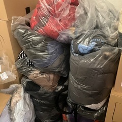 アパレルまとめて譲ります