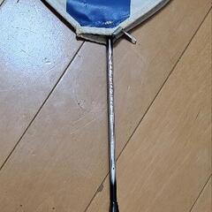【YONEX】バトミントンラケットの画像