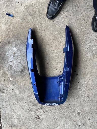 xjr4004HM純正テール