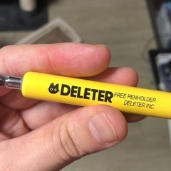 DELETERペンホルダー