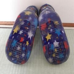 15cm　青のカラフル星柄　長靴　の画像