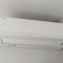 2016年製　ダイキン　エアコンと室外機