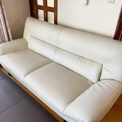 売却済み　三人掛け　大きい