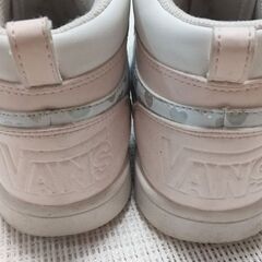 ☆大きくロゴ入り☆比較的美品です☆ VANS スニーカー 子供 キッズ 22cmの画像