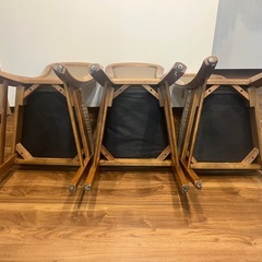 ダイニングチェア三脚の画像