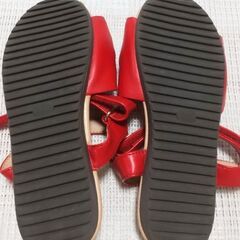  ☆可愛く目立つ☆ H&M サンダル子供 キッズ 21cm 七五三　クリスマスの画像
