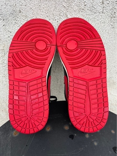 26㎝NIKEエアジョーダンレトロ1LOWカット?プロフ必読