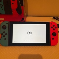 Switch本体＋充電器
の画像