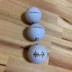 スリクソン　ゴルフボール　新品未使用の画像