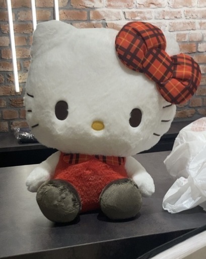 キティちゃんのぬいぐるみ