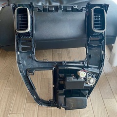 センターパネル　アルファードハイブリッド10系後期　　　　の画像