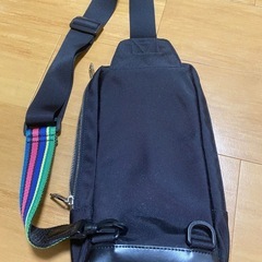 ポールスミス　Paul Smith   黒色　ボディーバッグの画像
