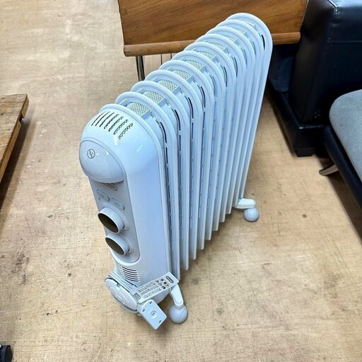 デロンギ/DeLonghi オイルヒーター RHJ45M1115-LG 暖房 家電
