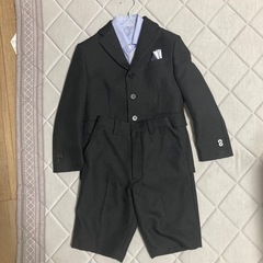 フォーマルスーツ　　120 　男の子　