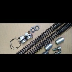 SR400用フォークのインナーパーツの画像