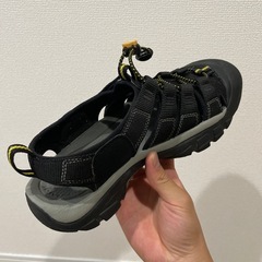 KEENサンダル(箱付き)の画像