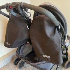 Graco ベビーカー 双子の画像