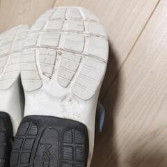 子供靴　スニーカー　19センチの画像