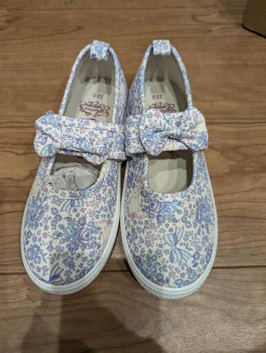 【新品】子供靴22cm　女の子