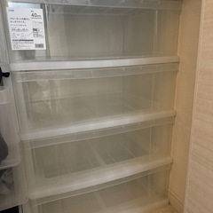 【2つ同時出品】クローゼット内に置く引き出しの画像