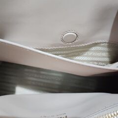 超お買い得品　ほぼ新品　PRADA　プラダ　鞄　ハンドバッグ　国内正規品の画像