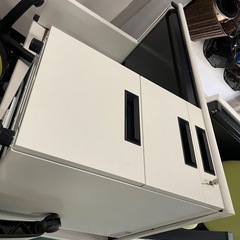 中古
デスク