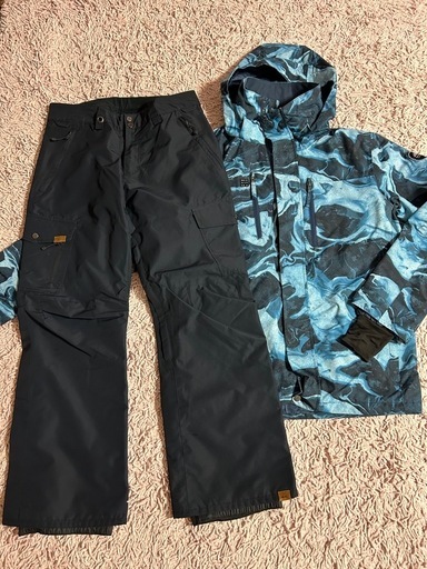 スノーウェア上下　クイックシルバー　QUICK SILBER ムラサキスポーツ