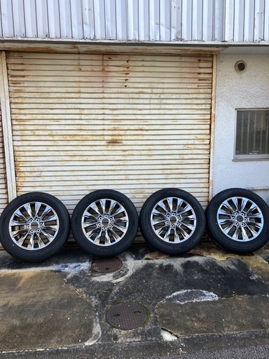 ランクル300 純正ホイールタイヤセット タイヤ空気圧警報付き