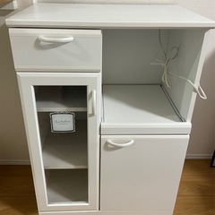 【食器棚ホワイト】