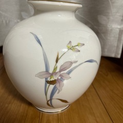 花瓶　保谷製の画像