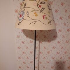 IKEAの電気スタンドお譲りします。の画像