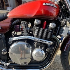 Kawasaki zephyr1100 カスタム　FCR３７4本だしマフラーの画像