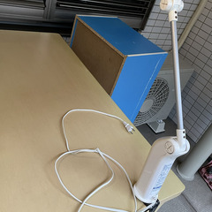 デスクライト